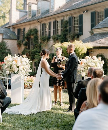 wedding couple portrait